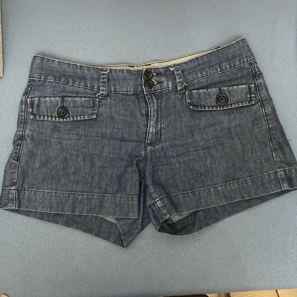 Y2K Gap Jeans 1969 Limited Edition Dark Wash Double Button Closure Shorts - SZ 8